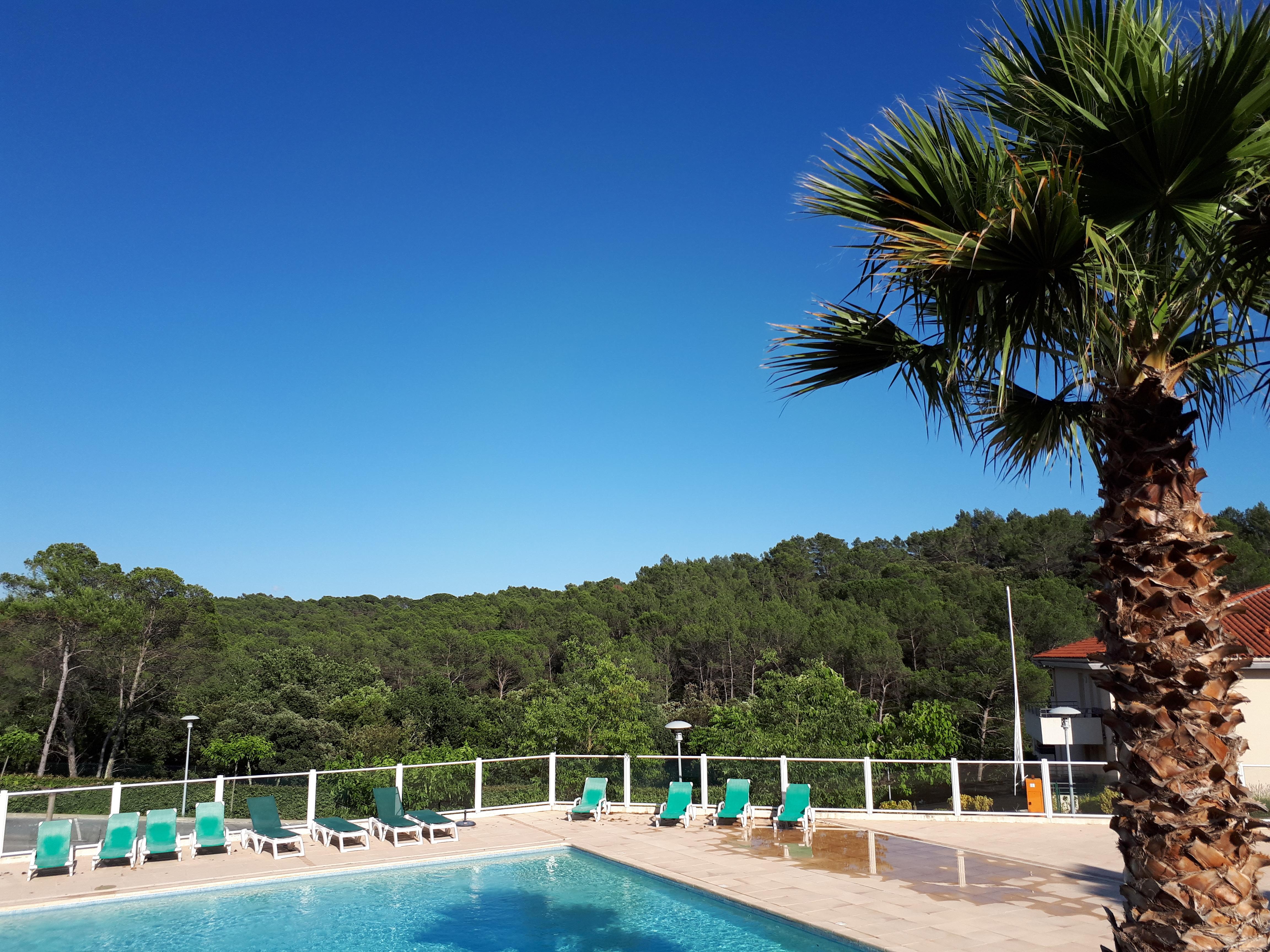 Les Parasols D'argens * Roquebrune-sur-Argens